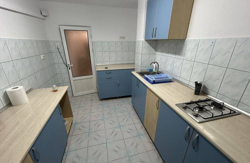 Аренда комфортной 2-комнатной квартиры с отдельной кухней, 55 м², район Томис Норд, Констанца, Румыния